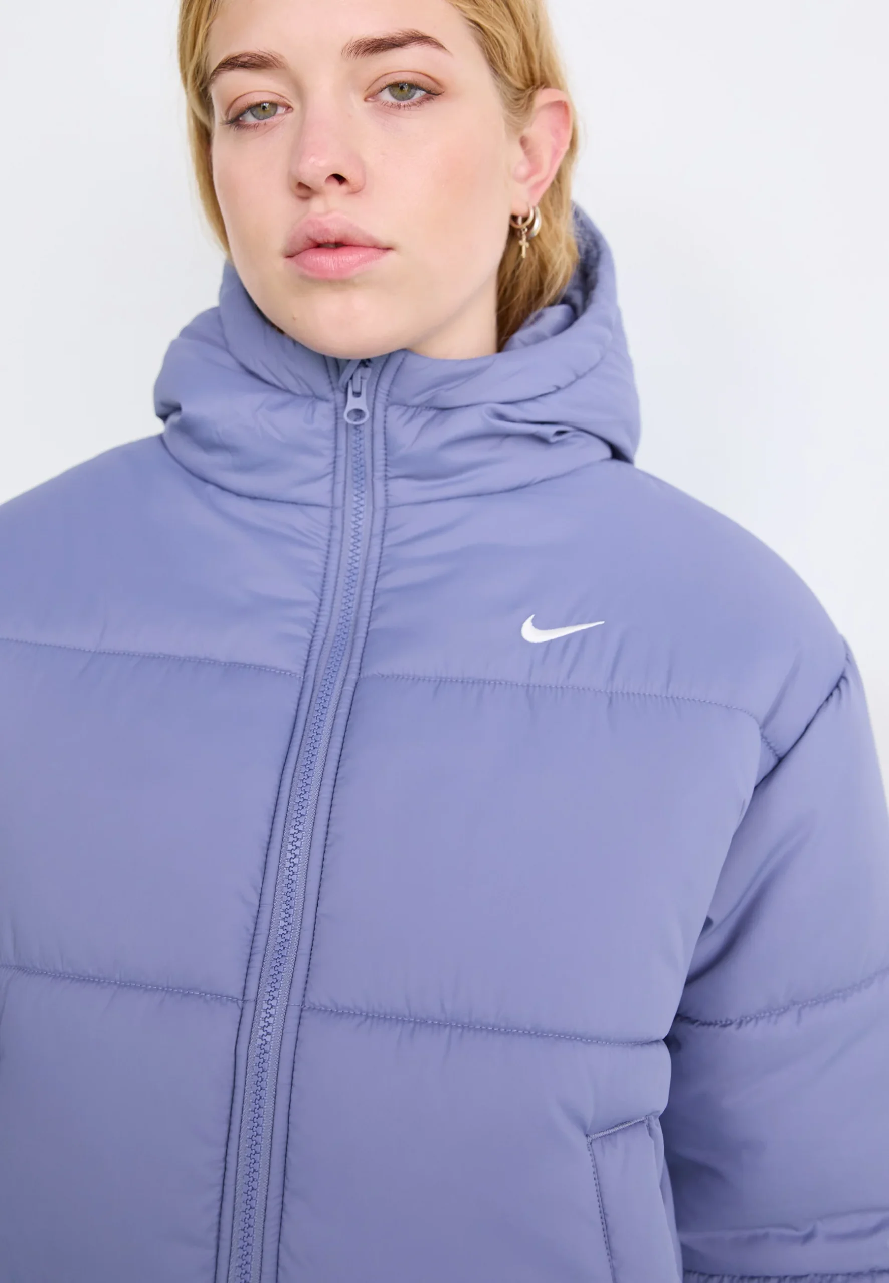 Nike Sportswear Classic Puffer – Image 4